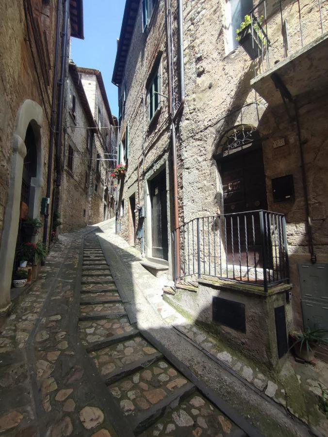 Appartement Il Rifugio Dell' Artista à Todi Extérieur photo