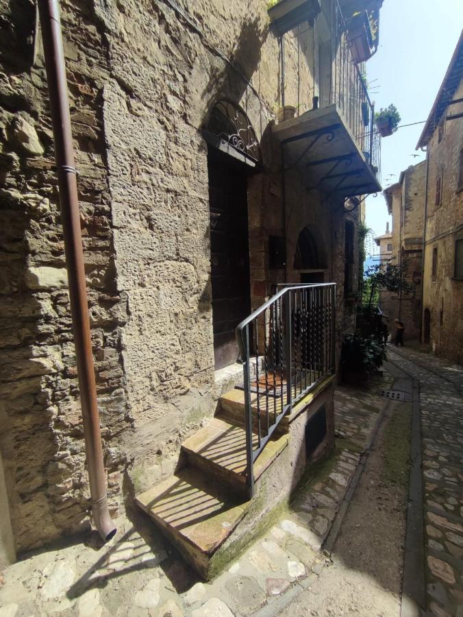 Appartement Il Rifugio Dell' Artista à Todi Extérieur photo