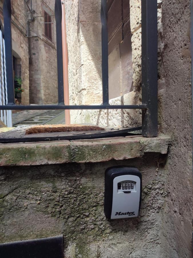 Appartement Il Rifugio Dell' Artista à Todi Extérieur photo