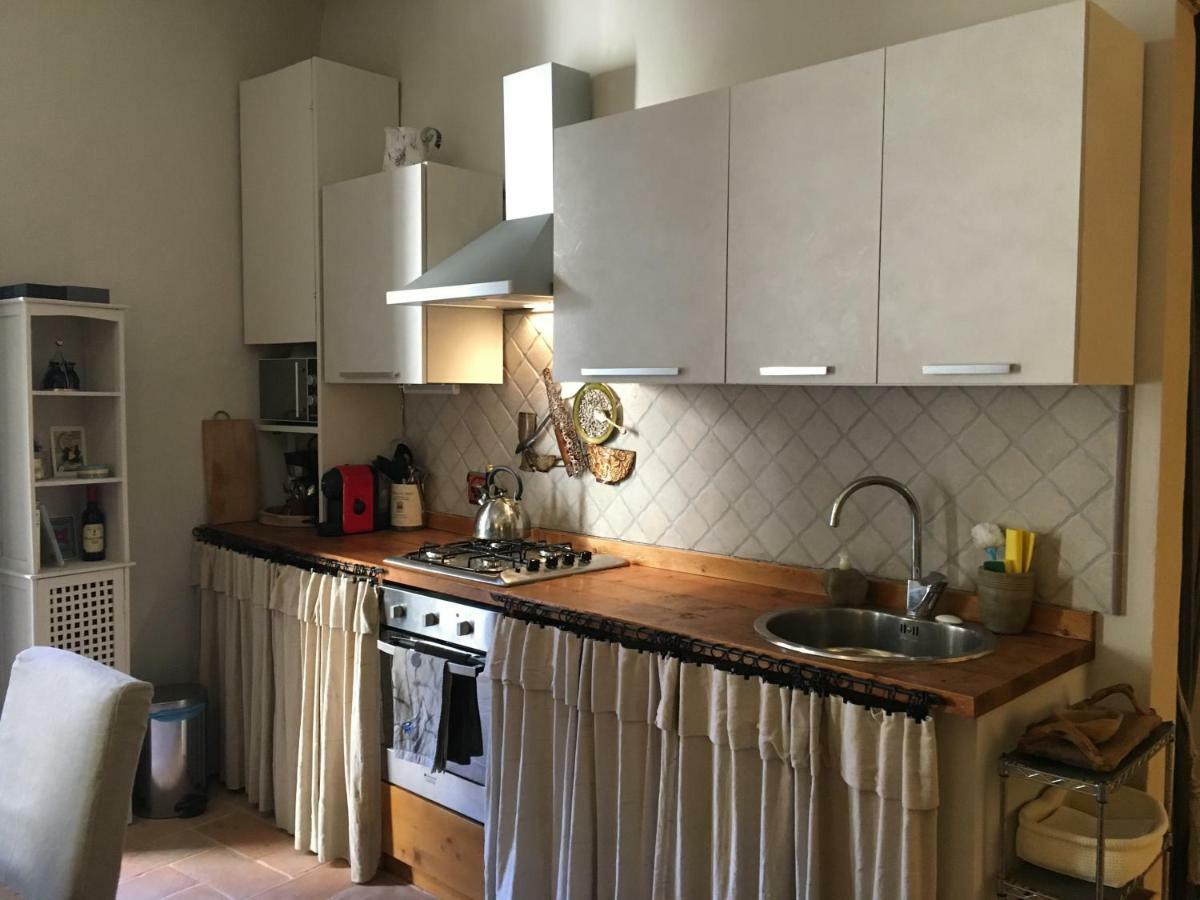 Appartement Il Rifugio Dell' Artista à Todi Extérieur photo