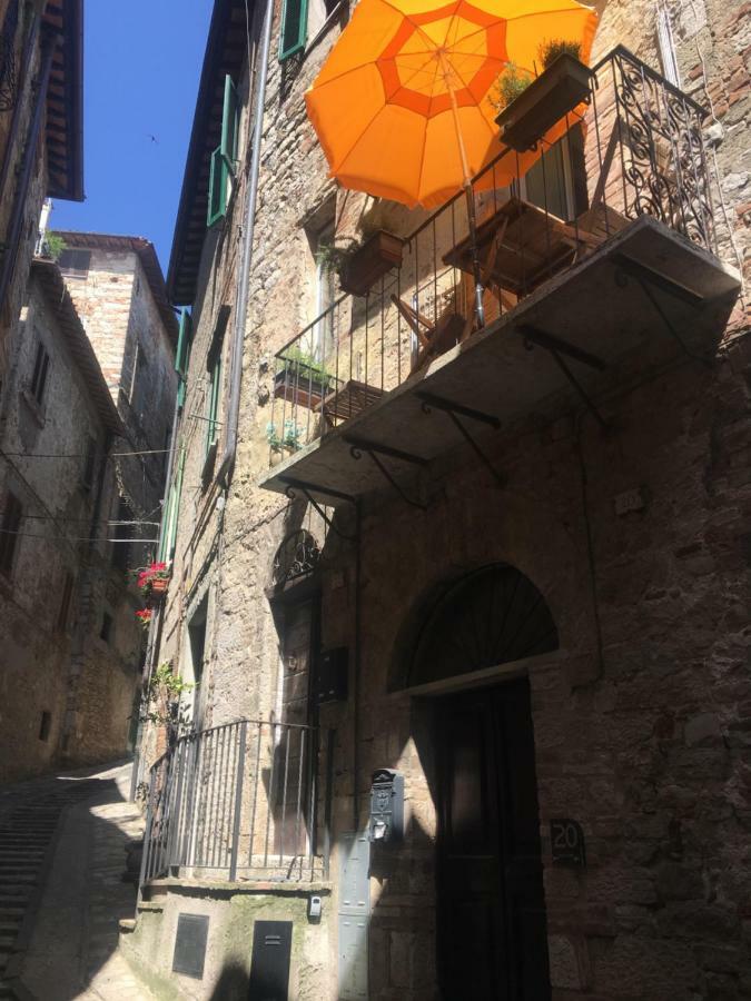 Appartement Il Rifugio Dell' Artista à Todi Extérieur photo