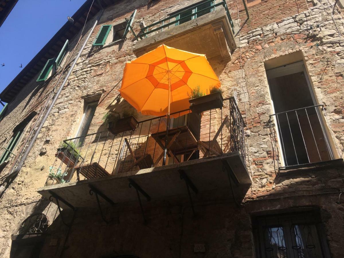 Appartement Il Rifugio Dell' Artista à Todi Extérieur photo