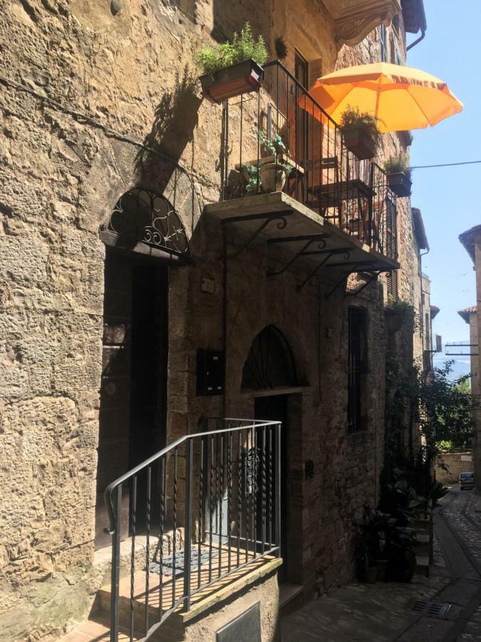 Appartement Il Rifugio Dell' Artista à Todi Extérieur photo